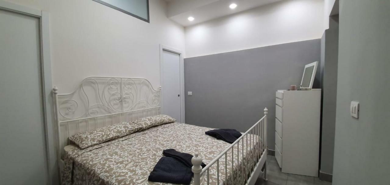 Sky House Napoli Apartment ภายนอก รูปภาพ