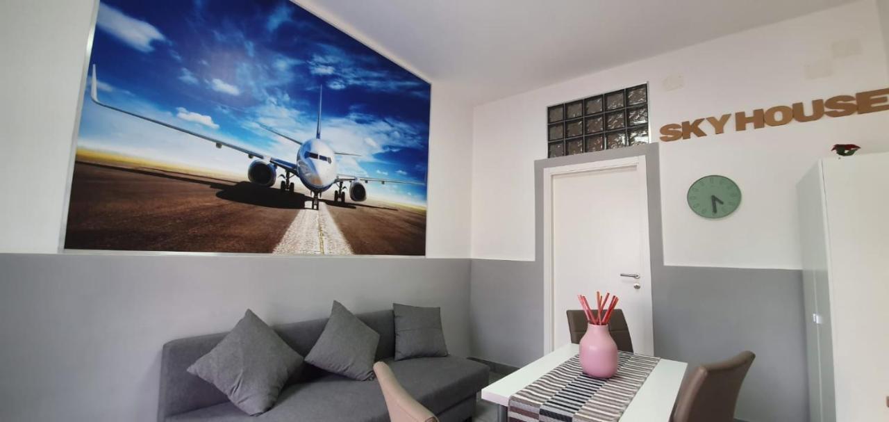 Sky House Napoli Apartment ภายนอก รูปภาพ