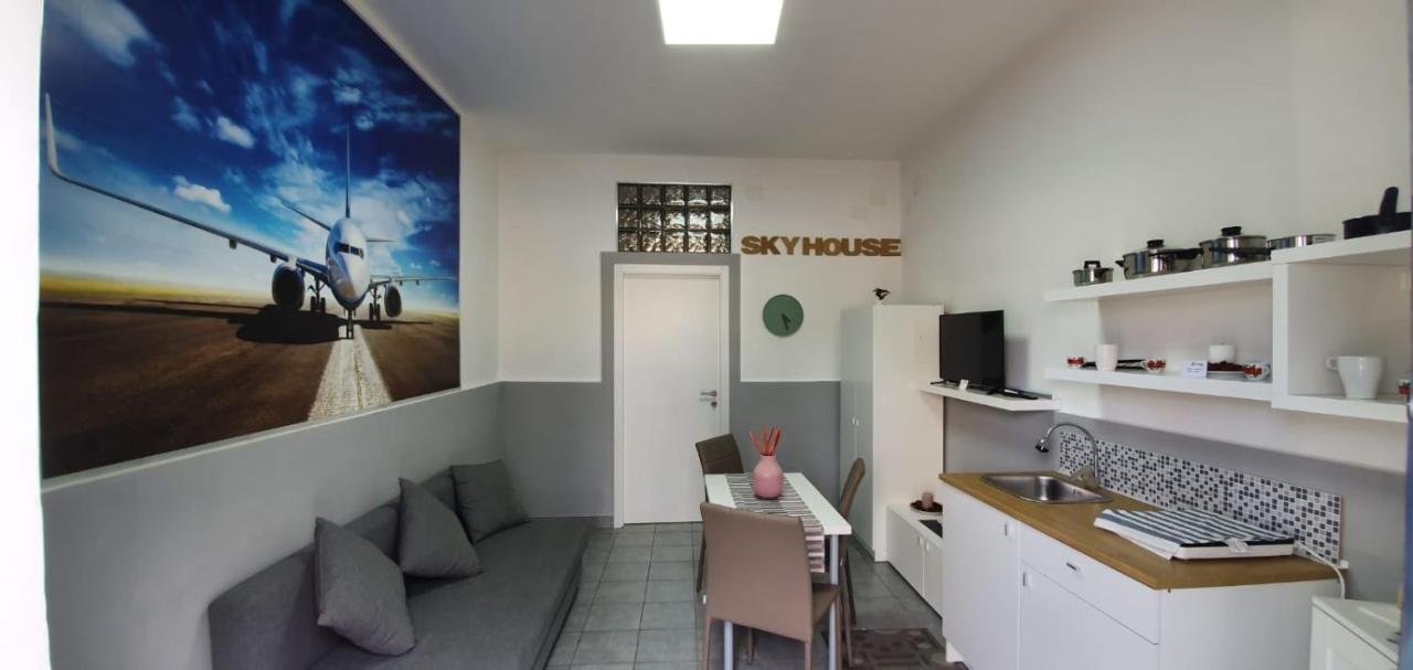 Sky House Napoli Apartment ภายนอก รูปภาพ